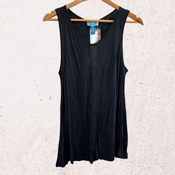 Black Sleeveless Tank Top - Picture 1 of 4